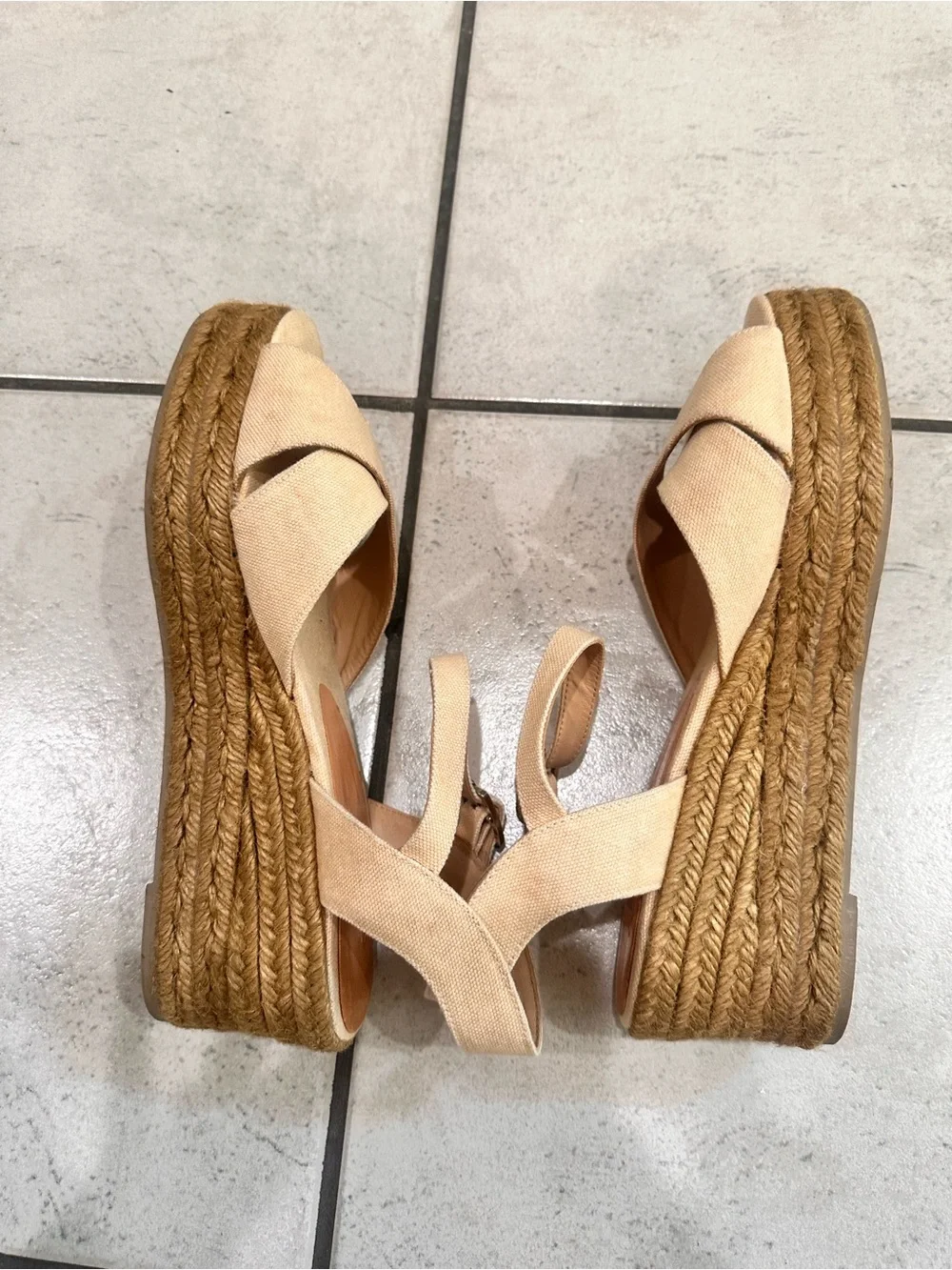 Castaner Natural Linen Crisscross Espadrille Wedges euro 39 platforms